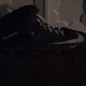Nike MENS all pro alpha football cleats